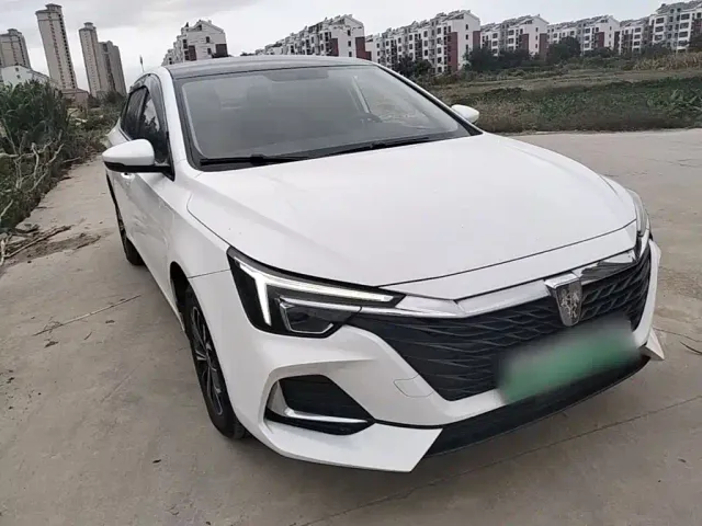 Roewe i6 MAX EV — Фото автомобиля 3