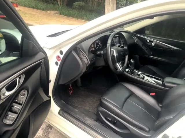 Infiniti Q50L — Фото автомобиля 15