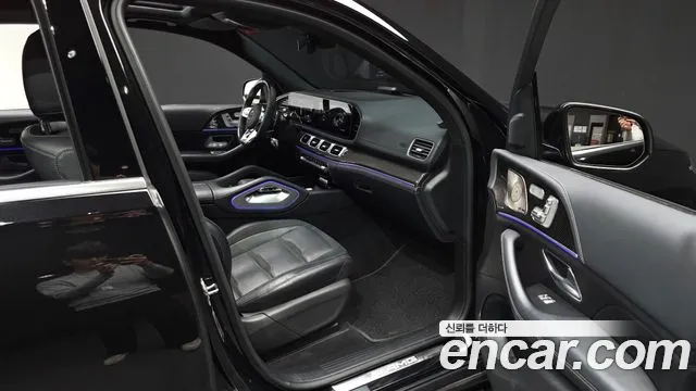 Mercedes-Benz GLE-Class — Фото автомобиля 17