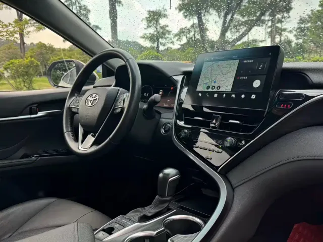 Toyota Camry — Фото автомобиля 6