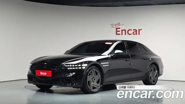 Фотография автомобиля — Genesis G90 RS4