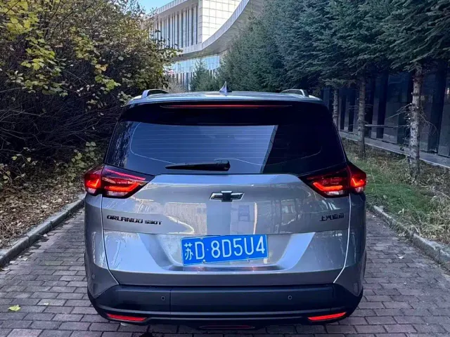 Chevrolet Orlando — Фото автомобиля 5