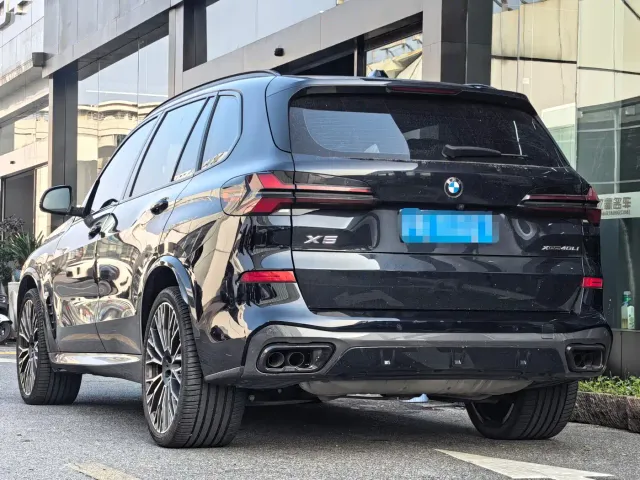 BMW X5 — Фото автомобиля 11