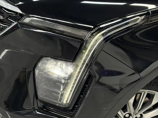 Cadillac XT4 — Фото автомобиля 3