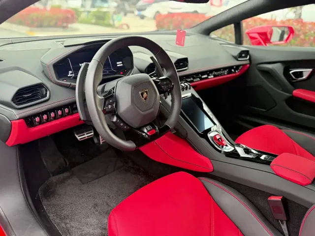 Lamborghini Huracan — Фото автомобиля 4