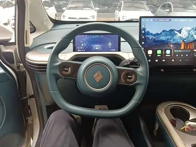 Baojun Cloud — Фото автомобиля 10