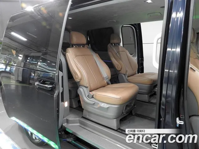 Hyundai Staria — Фото автомобиля 15