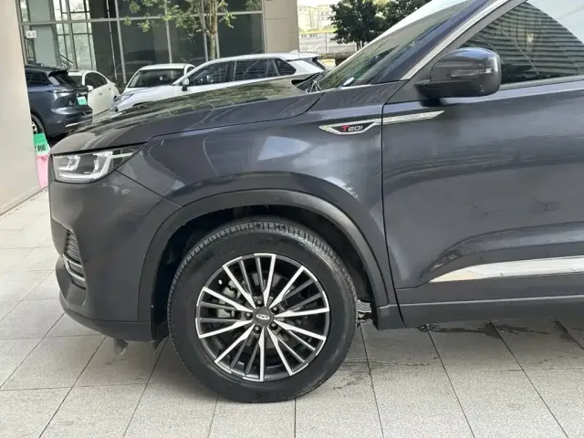Chery Tiggo 8 PLUS 2022 290TGDI DCT Passion Edition — Фото автомобиля 5