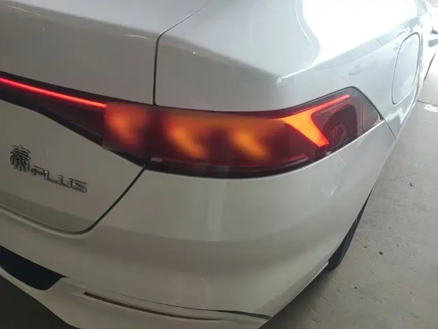 BYD Qin PLUS — Фото автомобиля 7