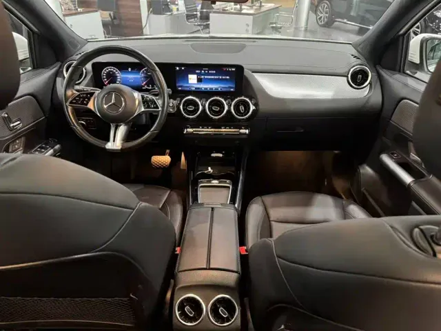 Mercedes-Benz GLA-Class — Фото автомобиля 17