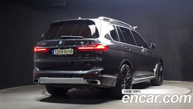 BMW X7 G07 — Фото автомобиля 2
