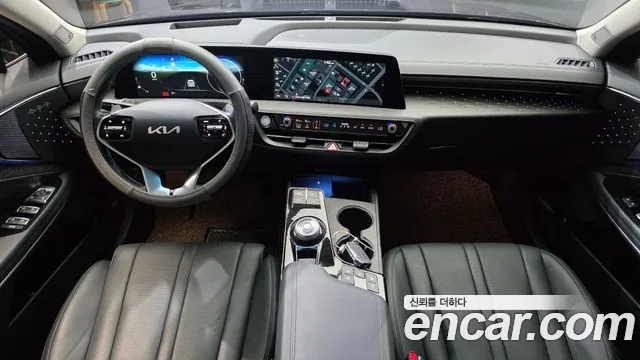 Kia K8 — Фото автомобиля 7