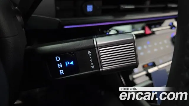 Hyundai Santa Fe MX5 — Фото автомобиля 12