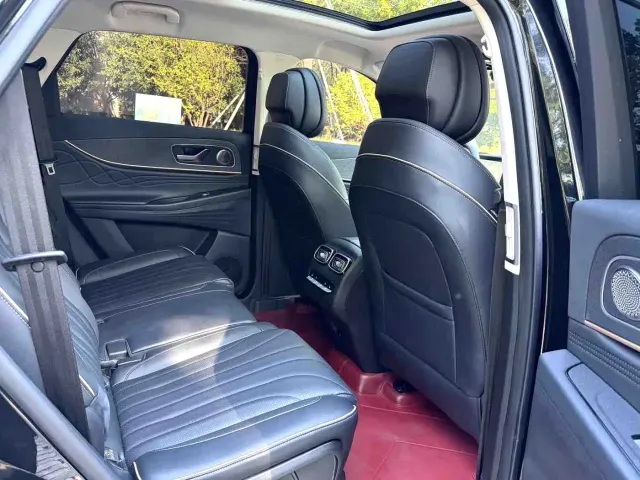 Chery Tiggo 9 — Фото автомобиля 2