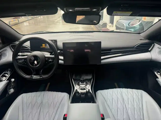 BYD Seal — Фото автомобиля 6