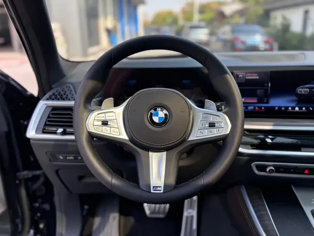 BMW X5 — Фото автомобиля 16