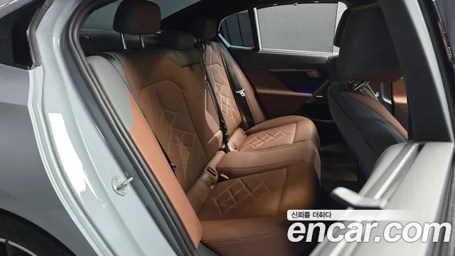 BMW 5-Series 5 серия (G60) 530i xDrive M Sport — Фото автомобиля 11
