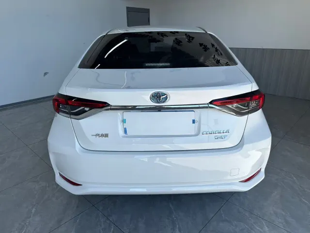 Toyota Corolla — Фото автомобиля 5