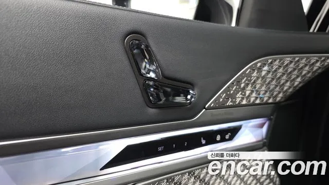 BMW 7-Series 7 серия (G70) 740i xDrive M Sport Limited — Фото автомобиля 25