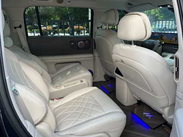IM Motors LS9 — Фото автомобиля 6