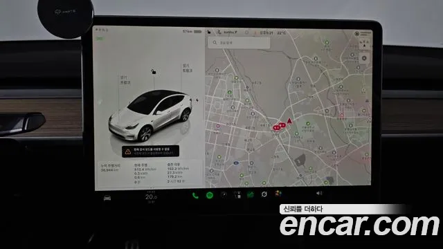 Tesla Model Y — Фото автомобиля 18
