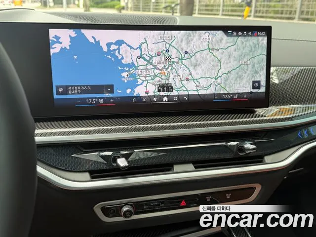 BMW X7 — Фото автомобиля 14