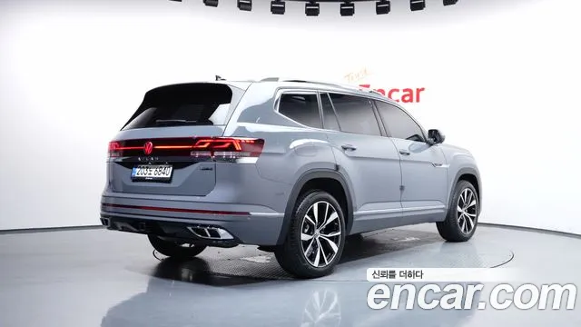 Volkswagen Atlas — Фото автомобиля 2