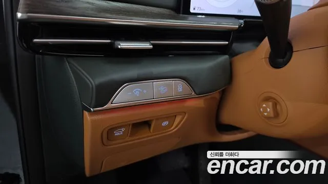 Genesis GV80 — Фото автомобиля 29