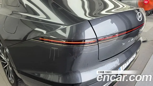 Hyundai Grandeur Grandeur (GN7) 3.5 Бензин 4WD — Фото автомобиля 23