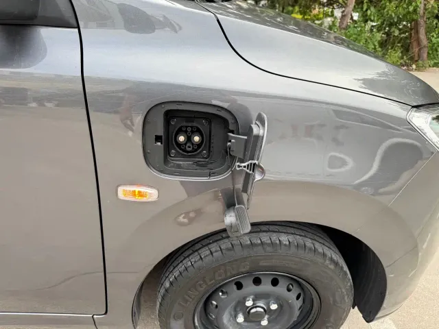 Wuling Hongguang — Фото автомобиля 13