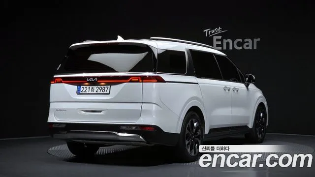 Kia Carnival 4th Gen — Фото автомобиля 2