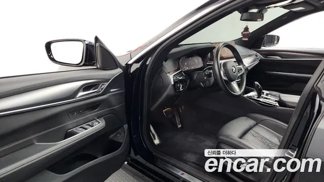 BMW Gran Turismo — Фото автомобиля 10