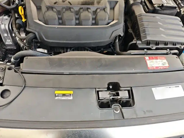 Volkswagen Passat — Фото автомобиля 16