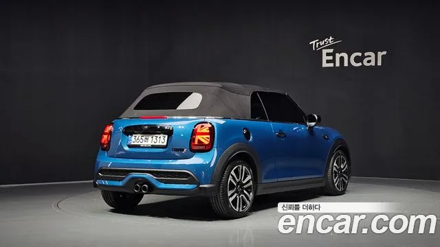 MINI Cooper Convertible — Фото автомобиля 2