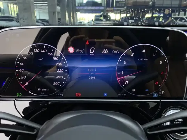 Mercedes-Benz Mercedes-Benz E-Class 2025 Facelift E 300 L Luxury — Фото автомобиля 17
