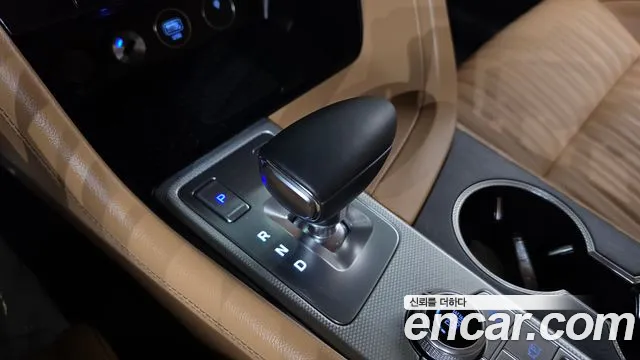 Genesis G70 — Фото автомобиля 12