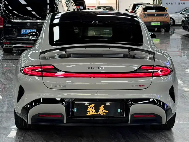 Xiaomi SU7 — Фото автомобиля 6