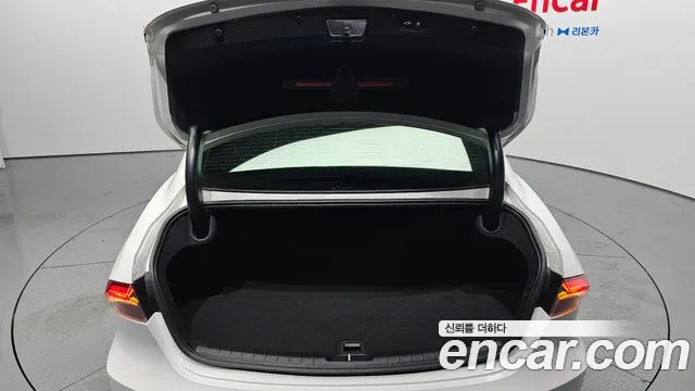 Hyundai Grandeur Новый Grandeur IG 3.0 LPi (Для проката) — Фото автомобиля 20