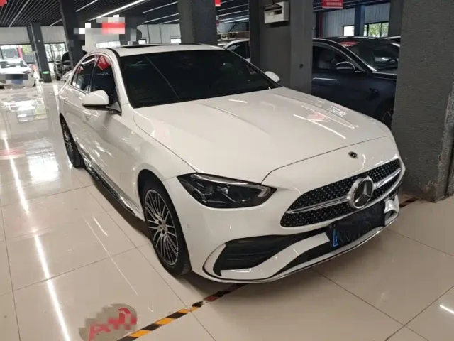 Mercedes-Benz C-Class — Фото автомобиля 3