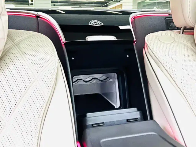 Mercedes-Benz Maybach S-Class — Фото автомобиля 17