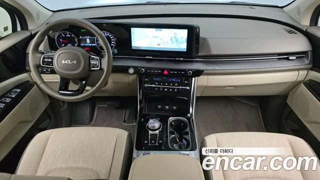 Kia Carnival — Фото автомобиля 7