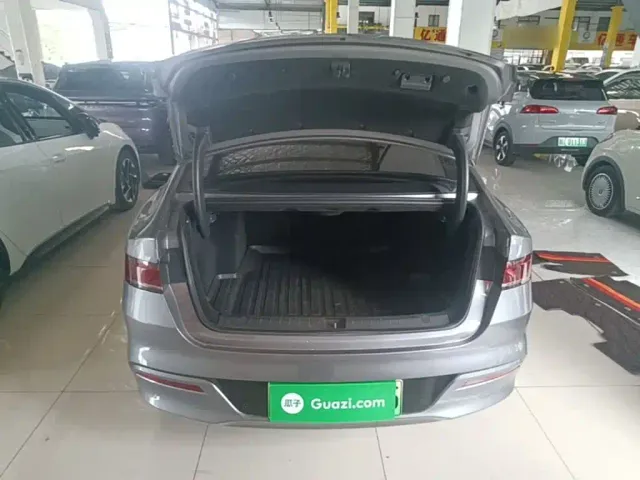 BYD Qin PLUS — Фото автомобиля 18