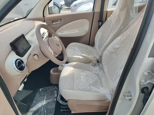 Wuling Hongguang Mini EV — Фото автомобиля 14