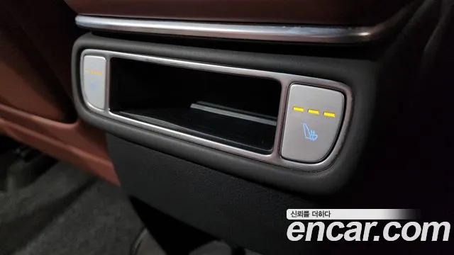 Genesis GV80 — Фото автомобиля 19