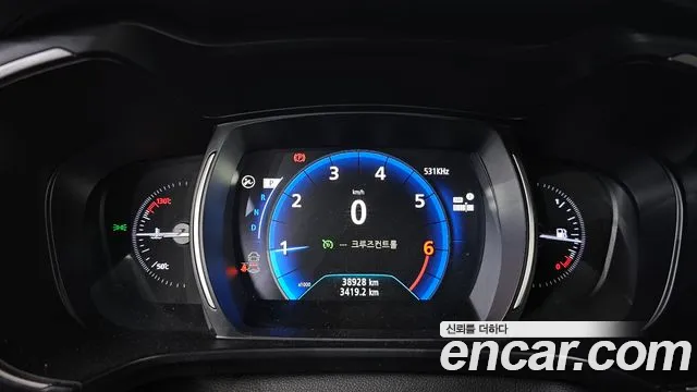 Renault-KoreaSamsung QM6 Новый QM6 2.0 GDe LE Signature 2WD — Фото автомобиля 8