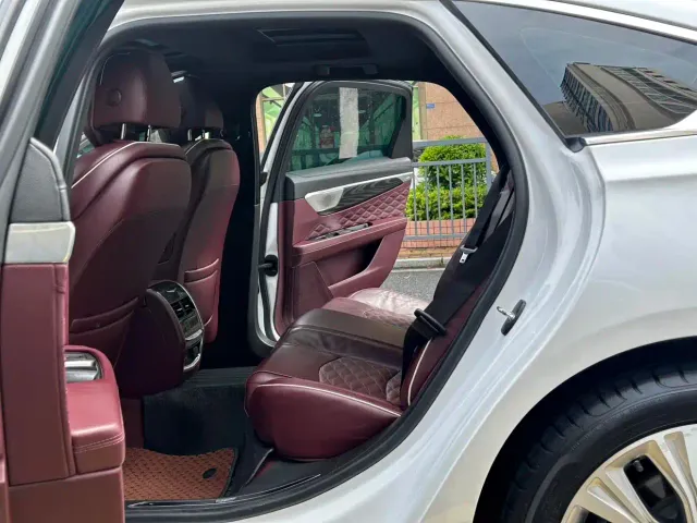 Cadillac CT6 — Фото автомобиля 20