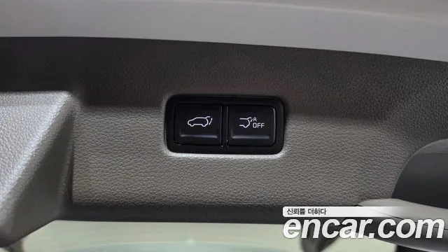 Kia Carnival 4th Gen — Фото автомобиля 24