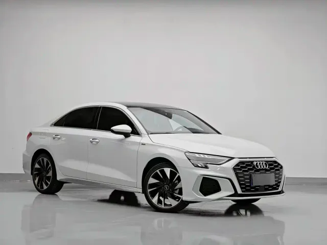 Audi A3 — Фото автомобиля 3