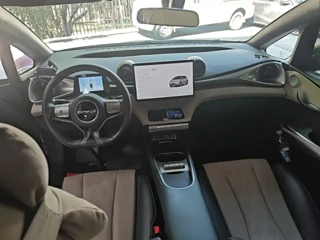 BYD Dolphin — Фото автомобиля 9