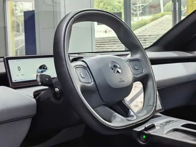 Nio ET5 Touring — Фото автомобиля 20